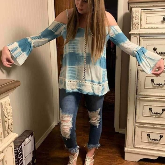 Basic Top - Picture 4 of 4